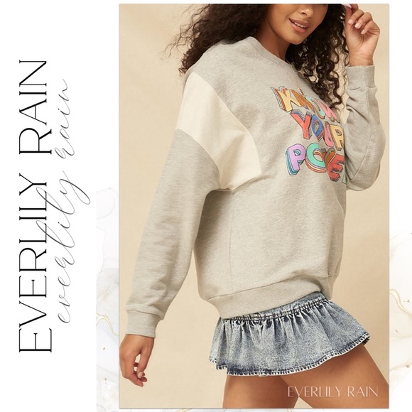 Know Your Power Vintage Graphic Sweatshirt - Picture 6 of 14